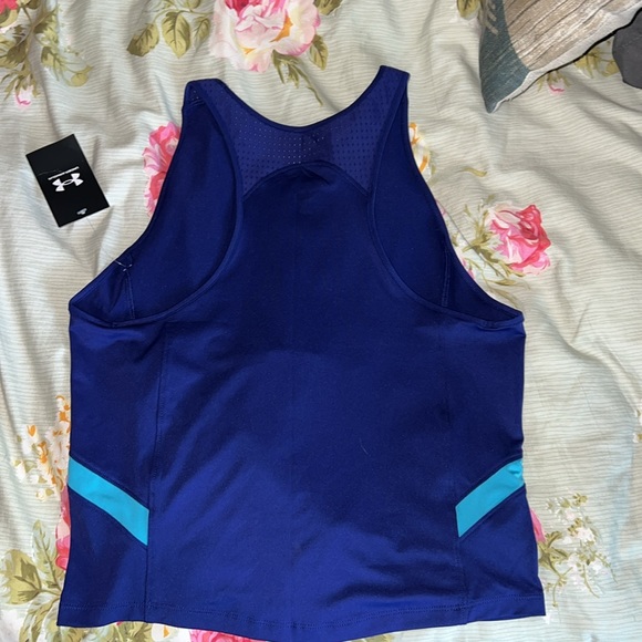 NWT UNDER ARMOUR FITTED MESH TANK - Picture 2 of 5